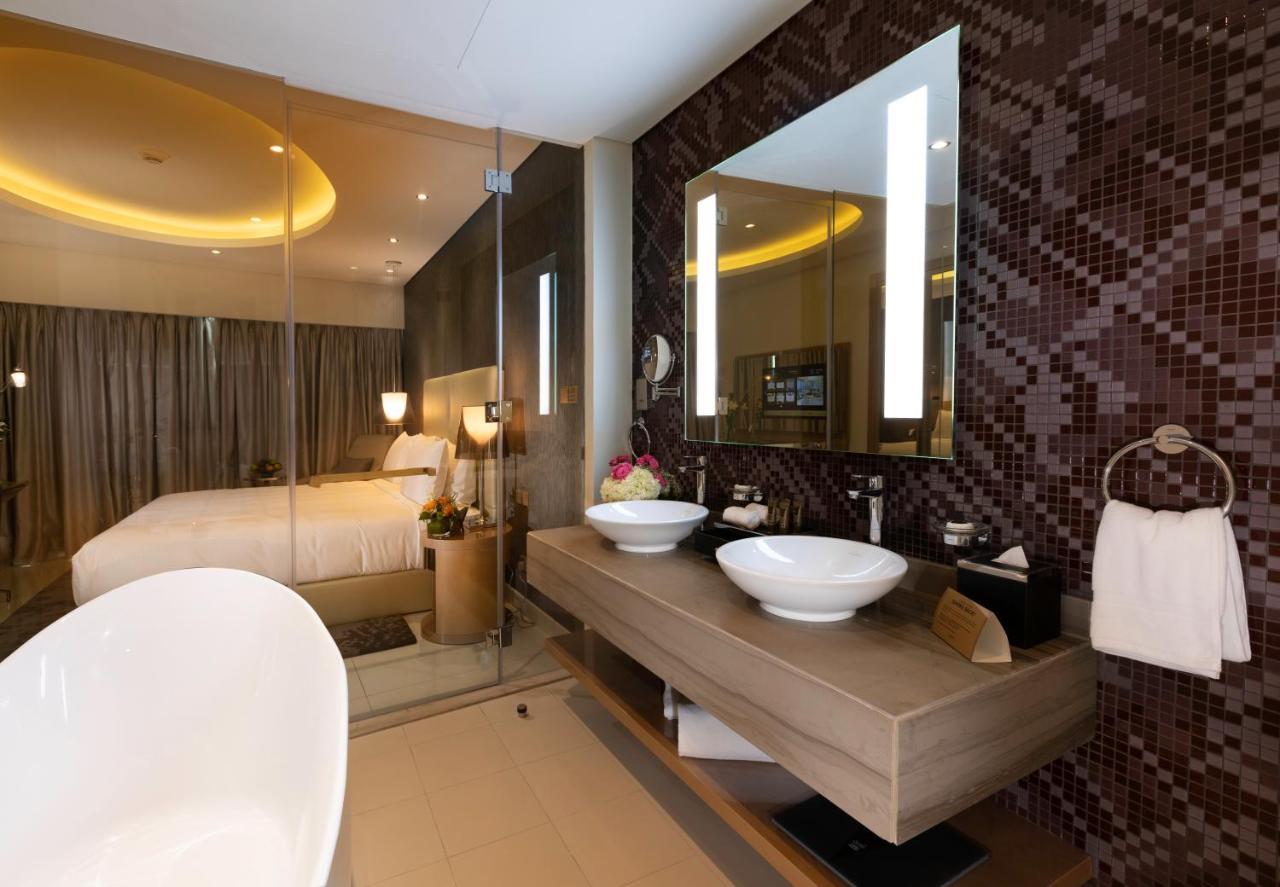 Aparthotel Damac Royale Damac Towers Dubái Exterior foto